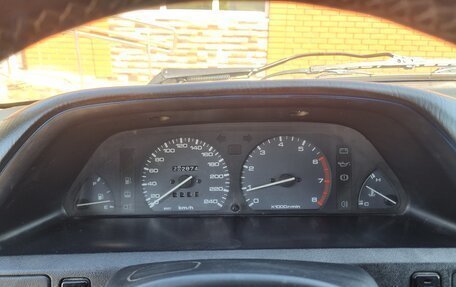 Mazda 323, 1994 год, 240 000 рублей, 12 фотография
