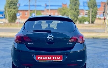 Opel Astra J, 2011 год, 790 000 рублей, 5 фотография