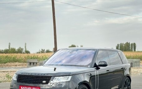 Land Rover Range Rover IV рестайлинг, 2023 год, 20 000 000 рублей, 3 фотография