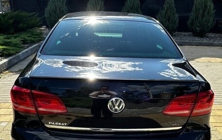 Volkswagen Passat B8 рестайлинг, 2014 год, 1 700 000 рублей, 6 фотография