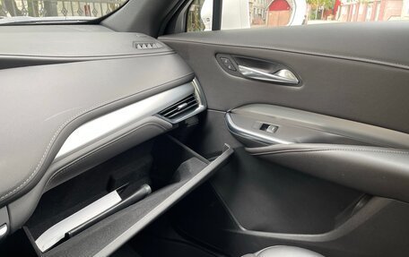 Cadillac XT4 I, 2020 год, 3 300 000 рублей, 14 фотография