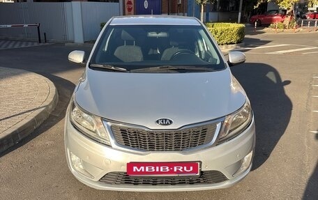 KIA Rio III рестайлинг, 2014 год, 899 000 рублей, 1 фотография