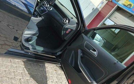 Mercedes-Benz A-Класс, 2014 год, 1 250 000 рублей, 3 фотография