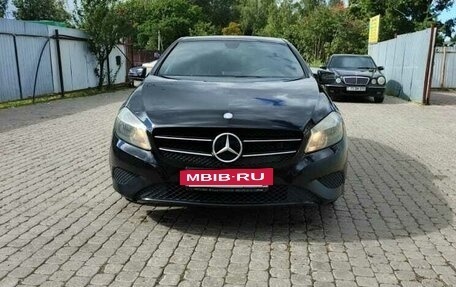 Mercedes-Benz A-Класс, 2014 год, 1 250 000 рублей, 2 фотография