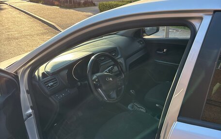 KIA Rio III рестайлинг, 2014 год, 899 000 рублей, 7 фотография