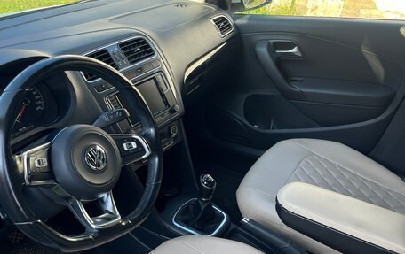 Volkswagen Polo VI (EU Market), 2019 год, 1 200 000 рублей, 14 фотография