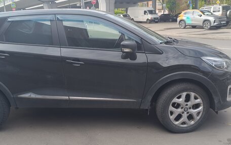 Renault Kaptur I рестайлинг, 2017 год, 1 050 000 рублей, 3 фотография