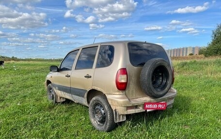 Chevrolet Niva I рестайлинг, 2004 год, 160 000 рублей, 4 фотография