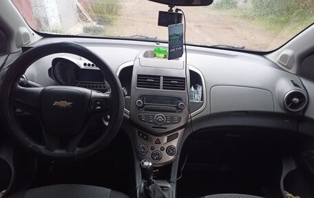 Chevrolet Aveo III, 2014 год, 780 000 рублей, 11 фотография