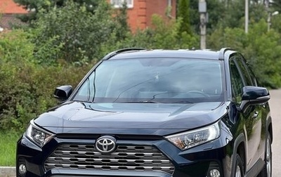 Toyota RAV4, 2019 год, 3 200 000 рублей, 1 фотография