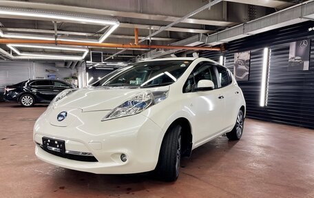 Nissan Leaf I, 2014 год, 750 000 рублей, 5 фотография