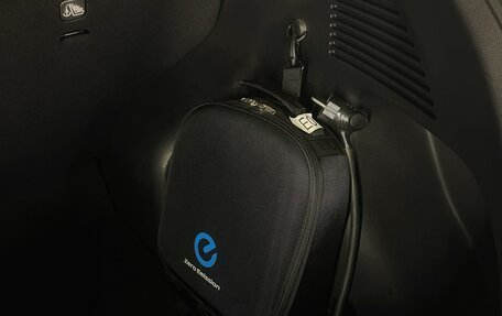 Nissan Leaf I, 2014 год, 750 000 рублей, 14 фотография