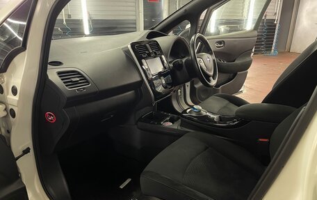 Nissan Leaf I, 2014 год, 750 000 рублей, 17 фотография