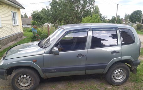 Chevrolet Niva I рестайлинг, 2008 год, 450 000 рублей, 3 фотография