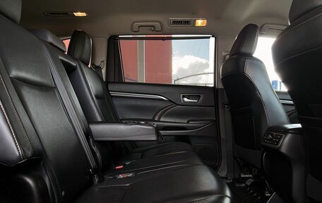 Toyota Highlander III, 2014 год, 3 649 000 рублей, 14 фотография