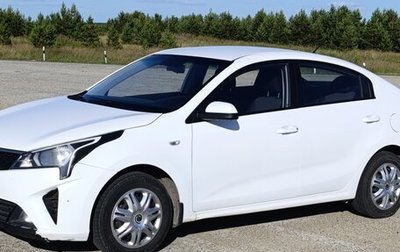 KIA Rio IV, 2021 год, 1 275 000 рублей, 1 фотография