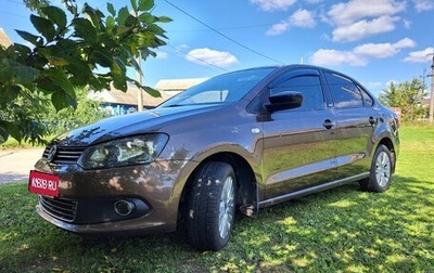 Volkswagen Polo VI (EU Market), 2014 год, 910 000 рублей, 1 фотография