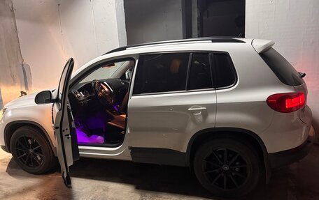 Volkswagen Tiguan I, 2012 год, 1 500 000 рублей, 2 фотография