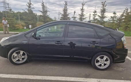 Toyota Prius, 2008 год, 695 000 рублей, 12 фотография
