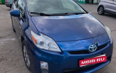 Toyota Prius, 2010 год, 1 100 000 рублей, 10 фотография