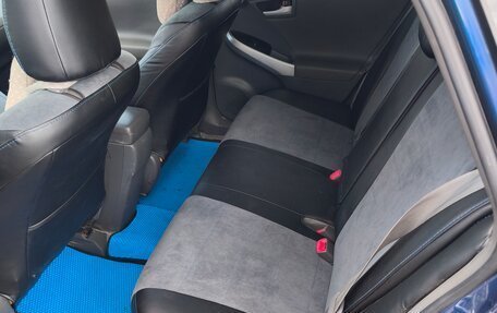 Toyota Prius, 2010 год, 1 100 000 рублей, 15 фотография