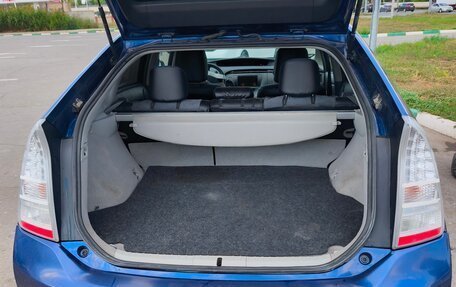 Toyota Prius, 2010 год, 1 100 000 рублей, 16 фотография