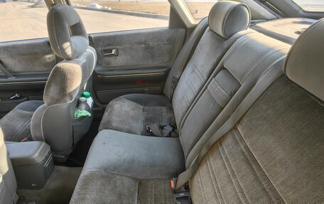 Mazda 626, 1990 год, 200 000 рублей, 11 фотография