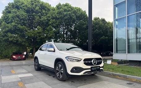 Mercedes-Benz GLA, 2022 год, 2 260 000 рублей, 3 фотография