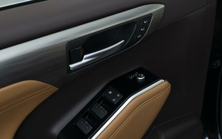Toyota Highlander, 2025 год, 5 616 000 рублей, 18 фотография
