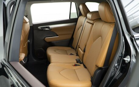 Toyota Highlander, 2025 год, 5 616 000 рублей, 11 фотография