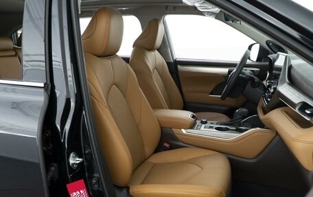 Toyota Highlander, 2025 год, 5 616 000 рублей, 9 фотография