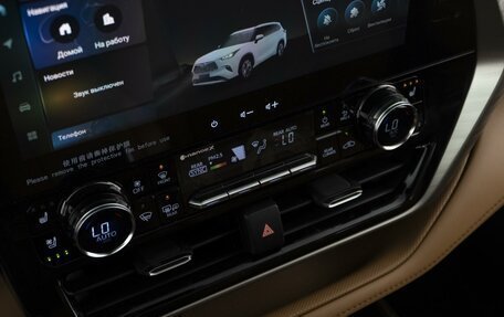 Toyota Highlander, 2025 год, 5 616 000 рублей, 23 фотография