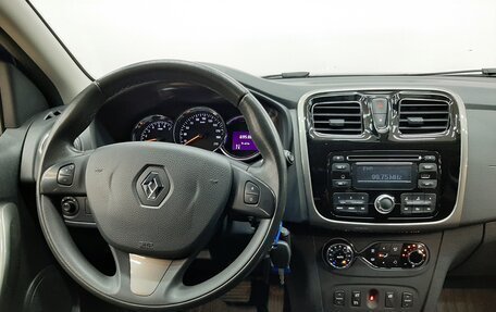 Renault Sandero II рестайлинг, 2015 год, 680 000 рублей, 15 фотография