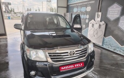 Toyota Hilux VII, 2015 год, 1 800 000 рублей, 1 фотография