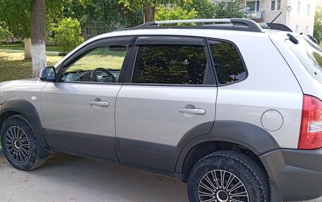 Hyundai Tucson III, 2008 год, 850 000 рублей, 3 фотография