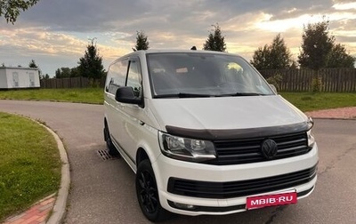 Volkswagen Caravelle T6 рестайлинг, 2018 год, 3 230 000 рублей, 1 фотография