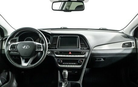Hyundai Sonata VII, 2019 год, 1 848 900 рублей, 13 фотография