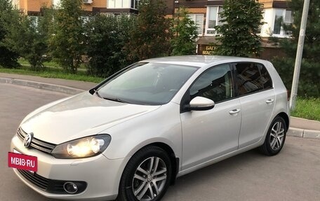 Volkswagen Golf VI, 2011 год, 700 000 рублей, 2 фотография