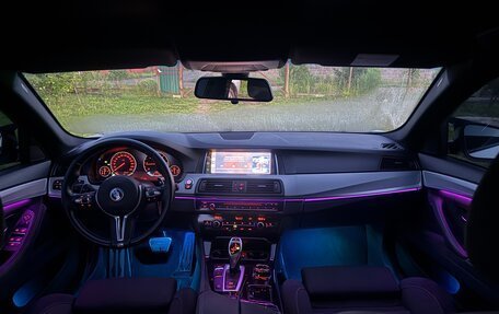 BMW 5 серия, 2013 год, 2 050 000 рублей, 11 фотография