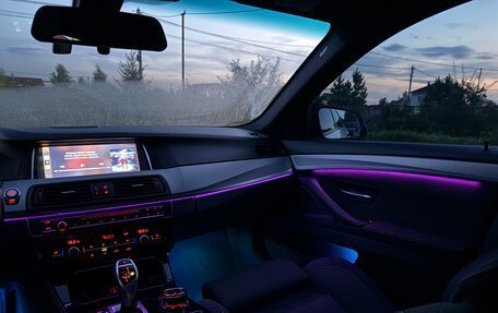 BMW 5 серия, 2013 год, 2 050 000 рублей, 13 фотография
