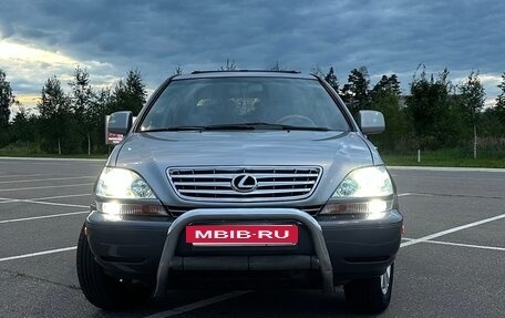 Lexus RX IV рестайлинг, 2000 год, 780 000 рублей, 2 фотография