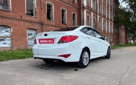 Hyundai Solaris II рестайлинг, 2014 год, 690 000 рублей, 3 фотография