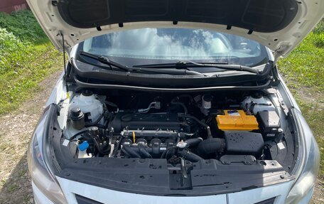 Hyundai Solaris II рестайлинг, 2014 год, 690 000 рублей, 14 фотография