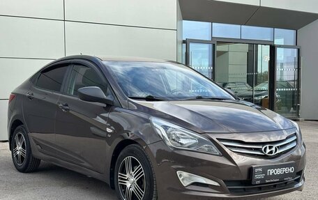 Hyundai Solaris II рестайлинг, 2015 год, 1 040 000 рублей, 3 фотография
