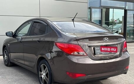 Hyundai Solaris II рестайлинг, 2015 год, 1 040 000 рублей, 8 фотография