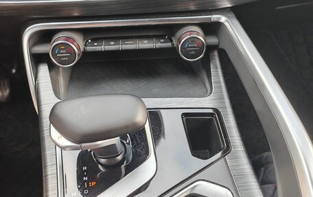 Geely Tugella FY11, 2024 год, 3 200 000 рублей, 6 фотография