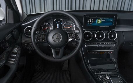 Mercedes-Benz C-Класс, 2018 год, 2 365 000 рублей, 13 фотография