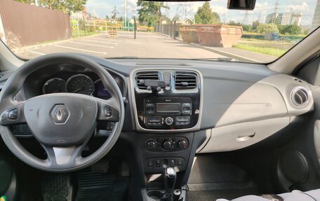 Renault Logan II, 2018 год, 890 000 рублей, 10 фотография