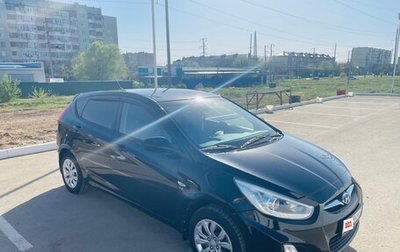 Hyundai Solaris II рестайлинг, 2013 год, 700 000 рублей, 1 фотография