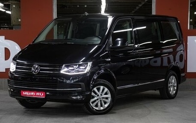 Volkswagen Caravelle T6 рестайлинг, 2017 год, 3 550 000 рублей, 1 фотография